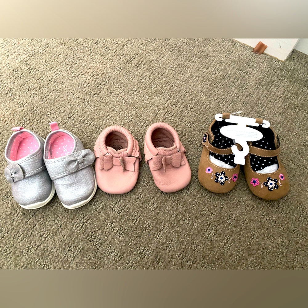 Baby girl shoes bundle sz 0-3m.